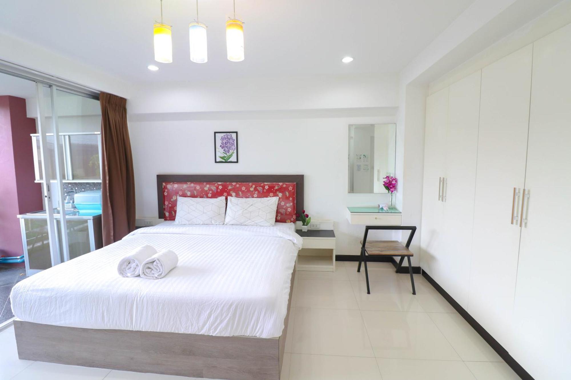 Baan Sabai Rama IV Apartment Bangkok Buitenkant foto