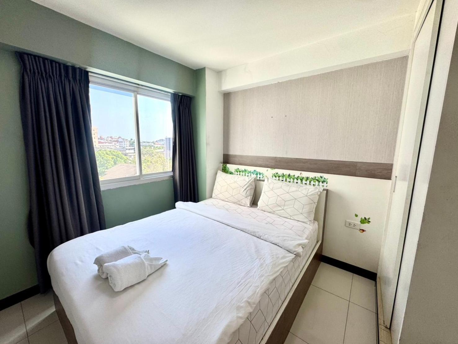 Baan Sabai Rama IV Apartment Bangkok Buitenkant foto
